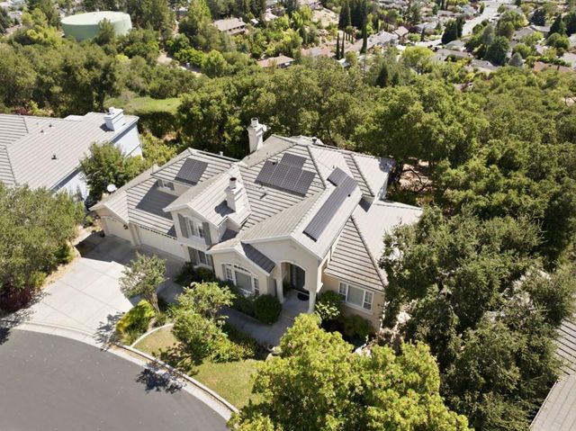8411 Goldenrod Circle, Gilroy, CA 95020