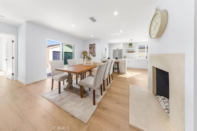 5700 Vista Del Monte, Sherman Oaks, CA 91411