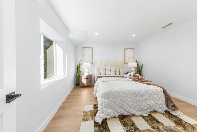 5700 Vista Del Monte, Sherman Oaks, CA 91411