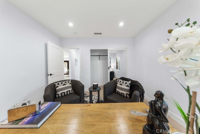 5700 Vista Del Monte, Sherman Oaks, CA 91411