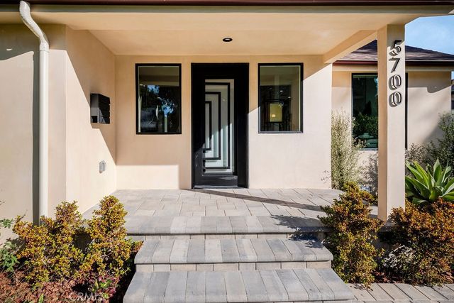 5700 Vista Del Monte, Sherman Oaks, CA 91411