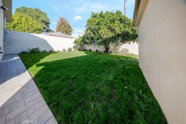 5700 Vista Del Monte, Sherman Oaks, CA 91411