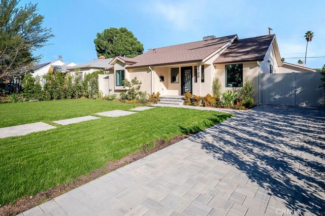 5700 Vista Del Monte, Sherman Oaks, CA 91411