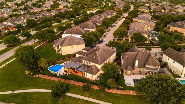 5102 Hawthorne Bend Drive, Katy, TX 77494