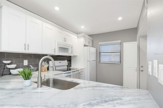 3034 EASTLAND BOULEVARD D203, Clearwater, FL 33761