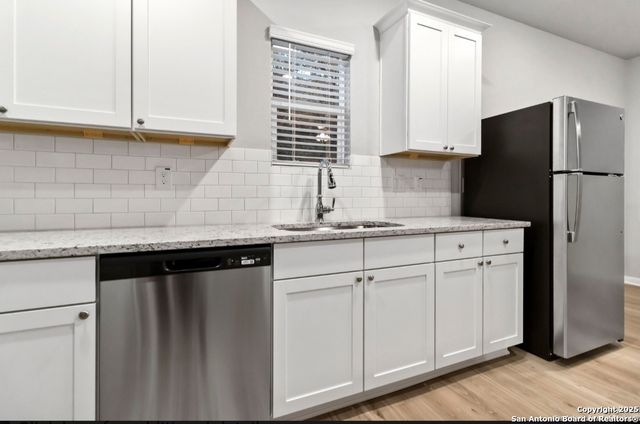 8339 Runner, San Antonio, TX 78249