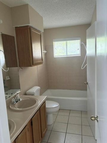 17511 Klamath Falls DR, Round Rock, TX 78681