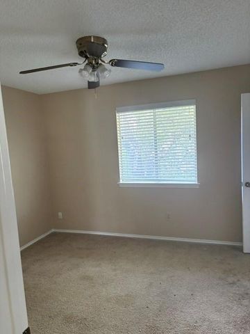 17511 Klamath Falls DR, Round Rock, TX 78681