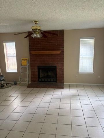 17511 Klamath Falls DR, Round Rock, TX 78681