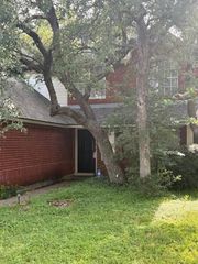 17511 Klamath Falls DR, Round Rock, TX 78681