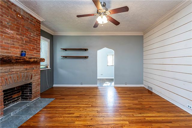 623 5th St, Oakmont, PA 15139
