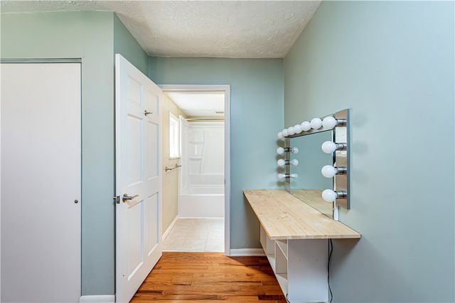 623 5th St, Oakmont, PA 15139