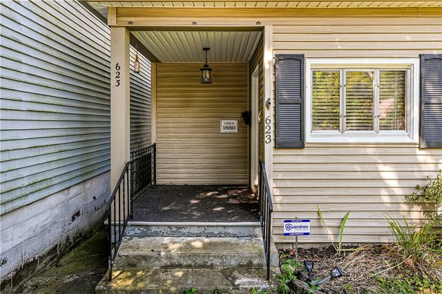 623 5th St, Oakmont, PA 15139