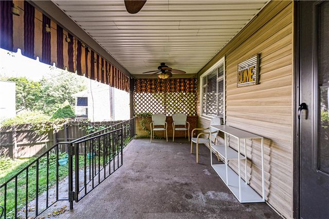 623 5th St, Oakmont, PA 15139