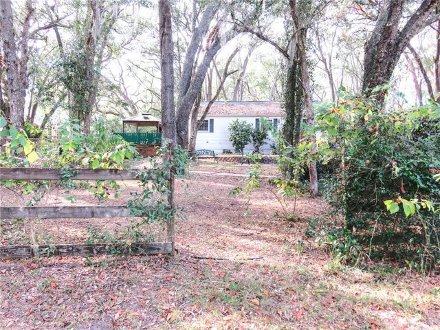 240 SE 165TH COURT ROAD, Silver Springs, FL 34488