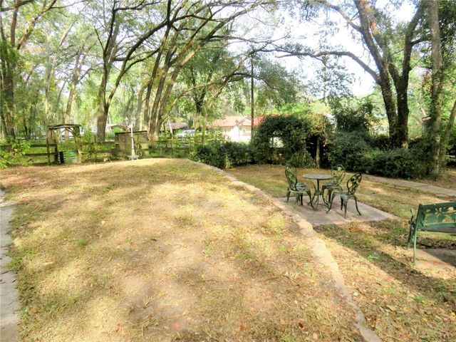 240 SE 165TH COURT ROAD, Silver Springs, FL 34488