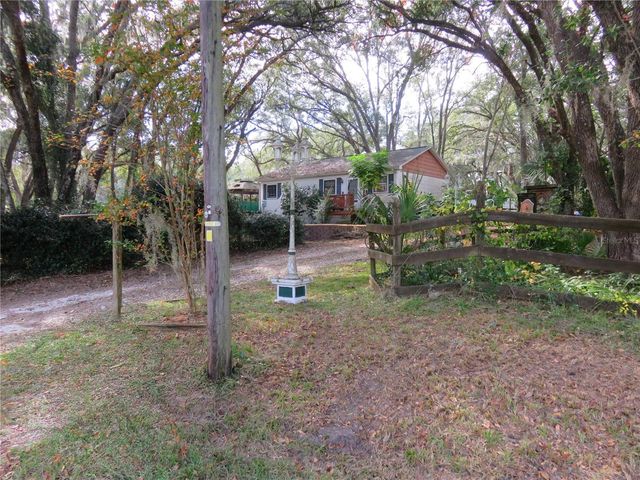 240 SE 165TH COURT ROAD, Silver Springs, FL 34488