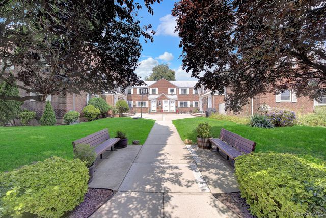 254-13A 74th Avenue GV64-H4-1160, Glen Oaks, NY 11004