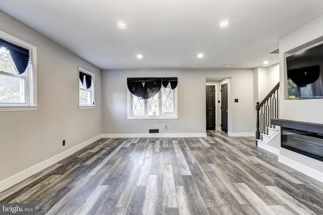 3929 DUVALL AVE, Baltimore, MD 21216