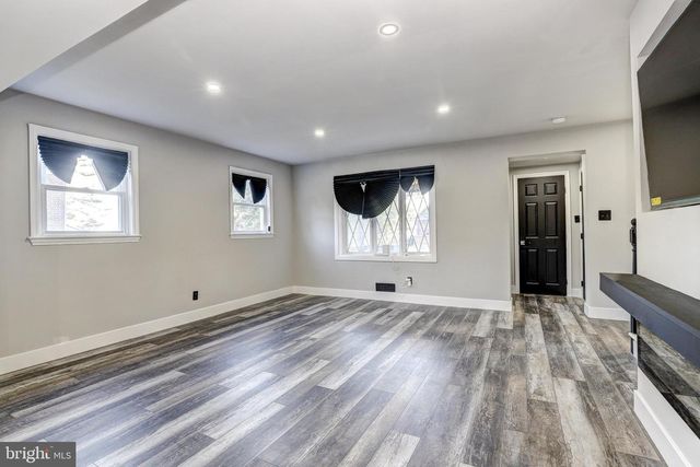 3929 DUVALL AVE, Baltimore, MD 21216