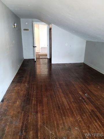 58 Genesee Street, Lockport City, NY 14094