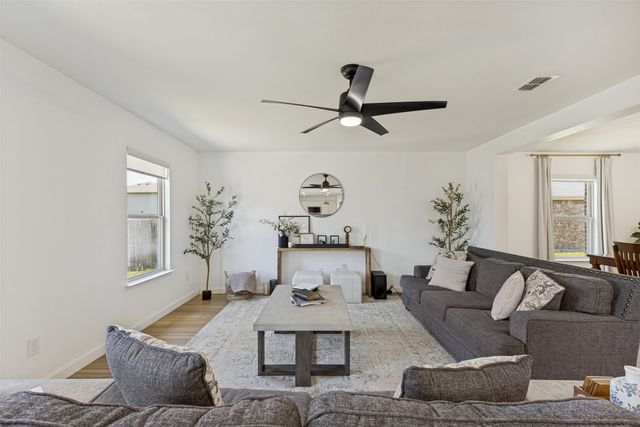 14845 Magnolia Lane, Balch Springs, TX 75180