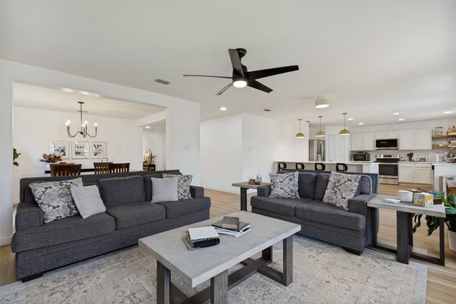 14845 Magnolia Lane, Balch Springs, TX 75180