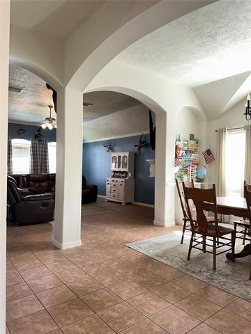 13406 Popes Creek Lane, Houston, TX 77044