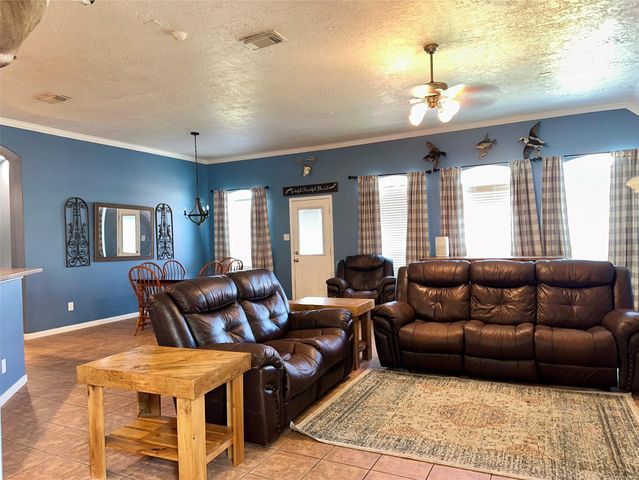 13406 Popes Creek Lane, Houston, TX 77044