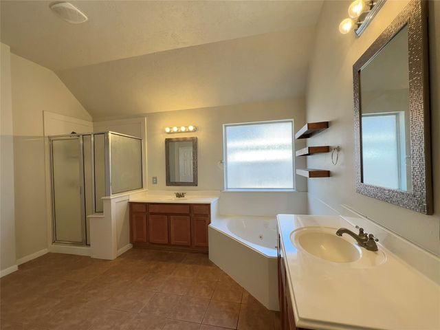 13406 Popes Creek Lane, Houston, TX 77044