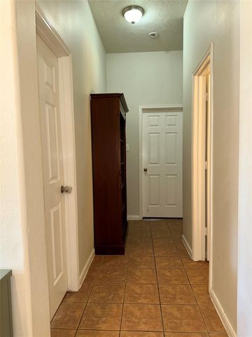 13406 Popes Creek Lane, Houston, TX 77044