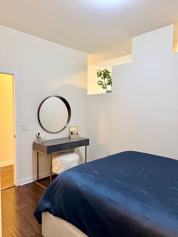 8 W Monroe Street 1105, Chicago, IL 60603
