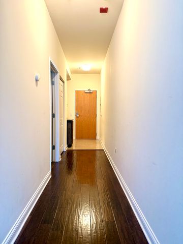 8 W Monroe Street 1105, Chicago, IL 60603