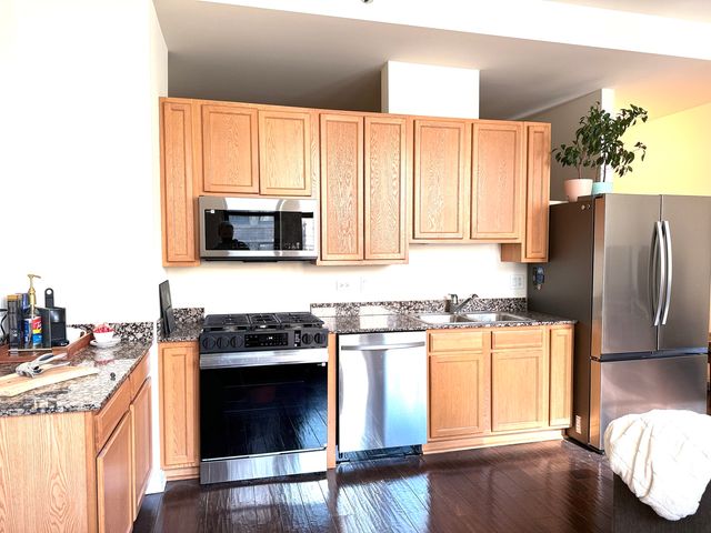 8 W Monroe Street 1105, Chicago, IL 60603