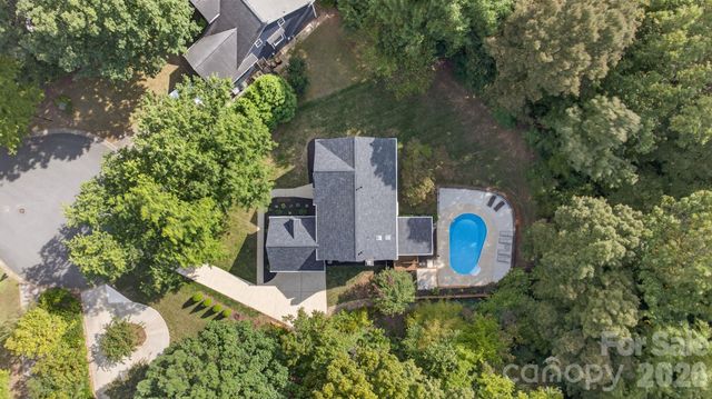 5800 Paper Whites Place, Charlotte, NC 28269