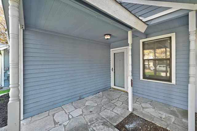 1811 Waterston Ave A, Austin, TX 78703