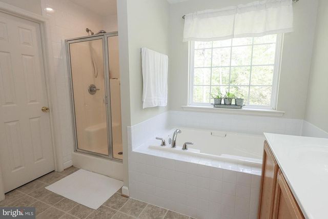 24065 PAPPYS WAY, Hollywood, MD 20636