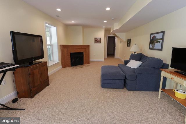 24065 PAPPYS WAY, Hollywood, MD 20636