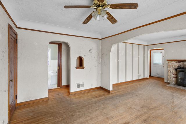 5301 Emerson Avenue N, Brooklyn Center, MN 55430