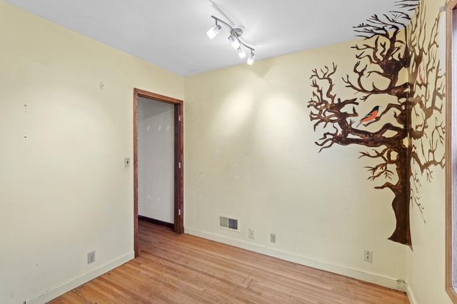 5301 Emerson Avenue N, Brooklyn Center, MN 55430