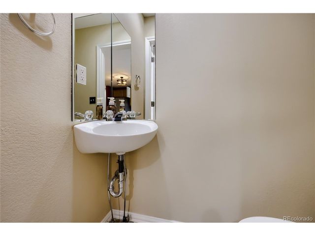 9493 Longs Peak Dr, Commerce City, CO 80640