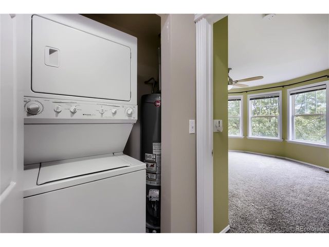 9493 Longs Peak Dr, Commerce City, CO 80640
