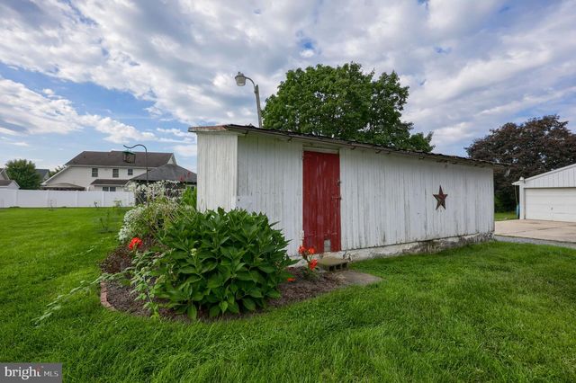 2748 HORSESHOE PIKE, Palmyra, PA 17078