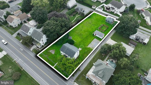 2748 HORSESHOE PIKE, Palmyra, PA 17078