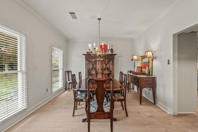 12500 Gleneagles Drive, Little Rock, AR 72211