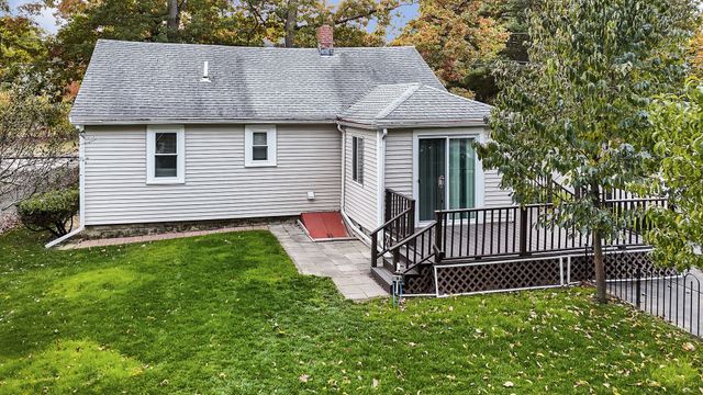 122 Federal Street, Wilmington, MA 01887