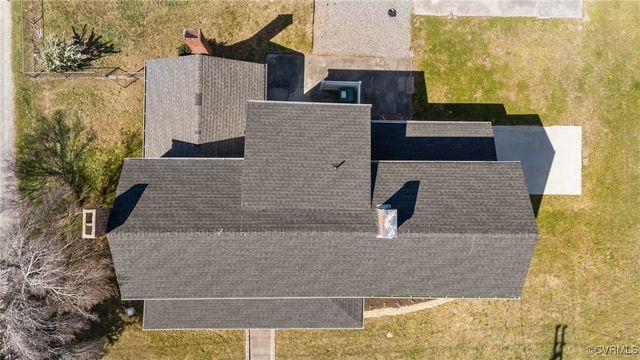 6512 River Rd, South Chesterfield, VA 23803