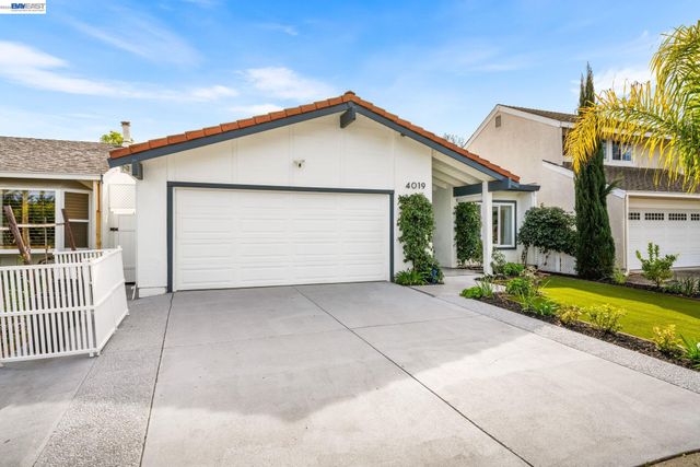 4019 Rennellwood Way, Pleasanton, CA 94566
