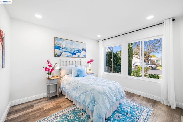 4019 Rennellwood Way, Pleasanton, CA 94566