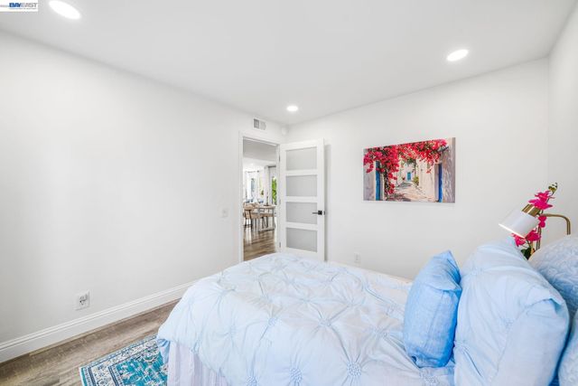 4019 Rennellwood Way, Pleasanton, CA 94566